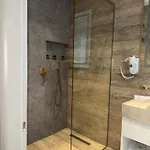 Hotel Hani I Gjelit Hotel, 5*