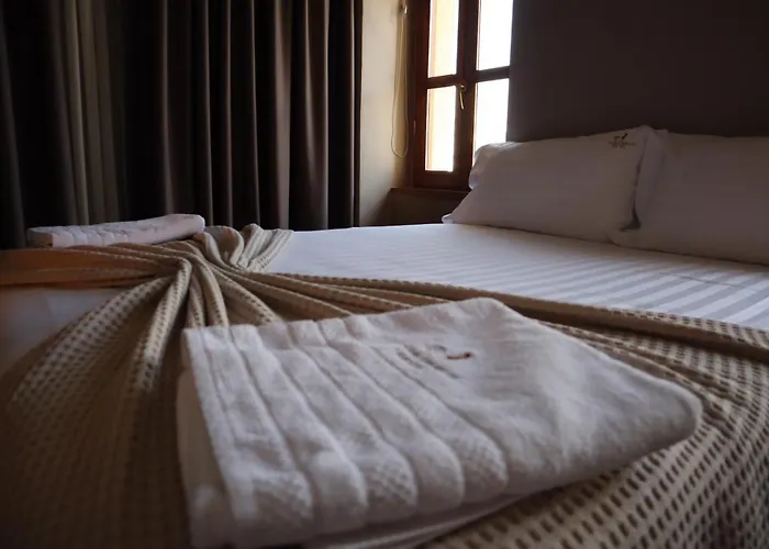 Hani I Gjelit Hotel, Otel