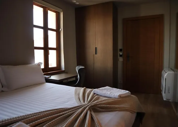 Hani I Gjelit Hotel,