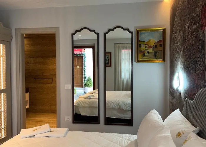 Hani I Gjelit Hotel, Otel