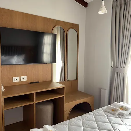 Hani I Gjelit Hotel, Ξενοδοχείο