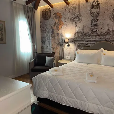 Hani I Gjelit Hotel, Korce