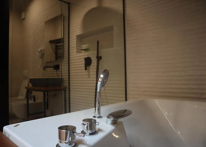 Hani I Gjelit Hotel, 5*