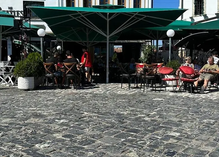 Hani I Gjelit Hotel,