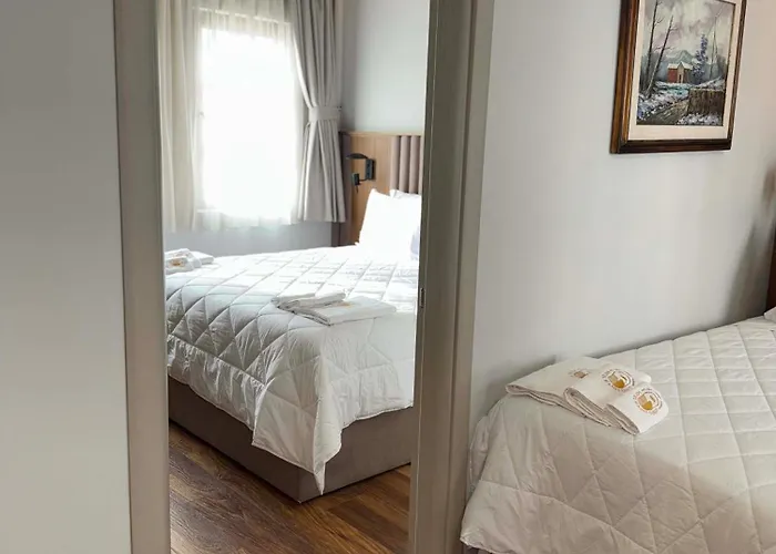 酒店 Hani I Gjelit Hotel, 5*