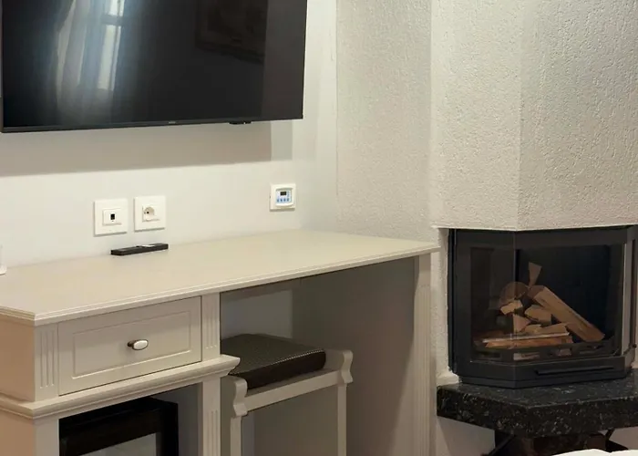 Hani I Gjelit Hotel, 5* 科尔察