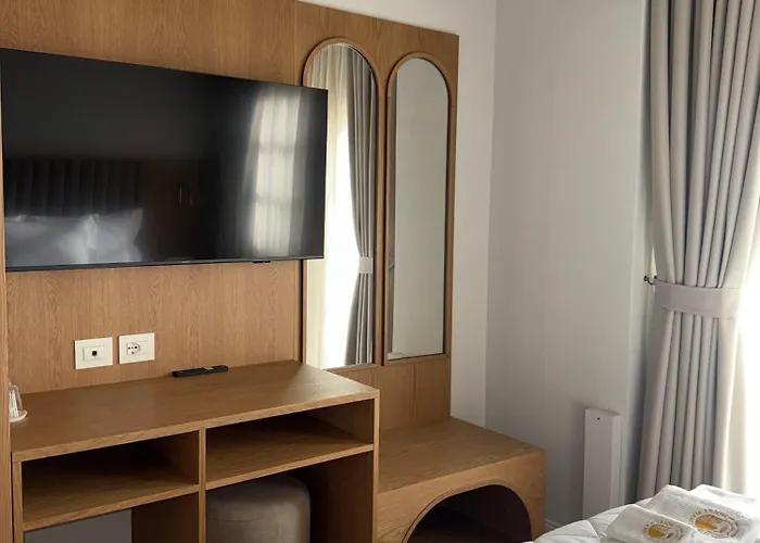 Hani I Gjelit Hotel, 酒店