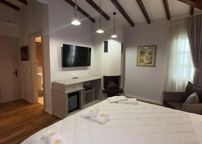 Hani I Gjelit Hotel, 5*