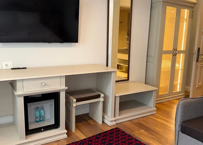 Hani I Gjelit Hotel, Ξενοδοχείο 5*