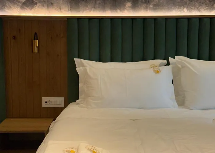 Hani I Gjelit Hotel, 5*